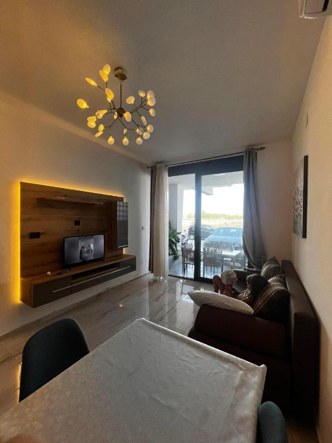 Sea Star Apartments Ulcinj Esterno foto