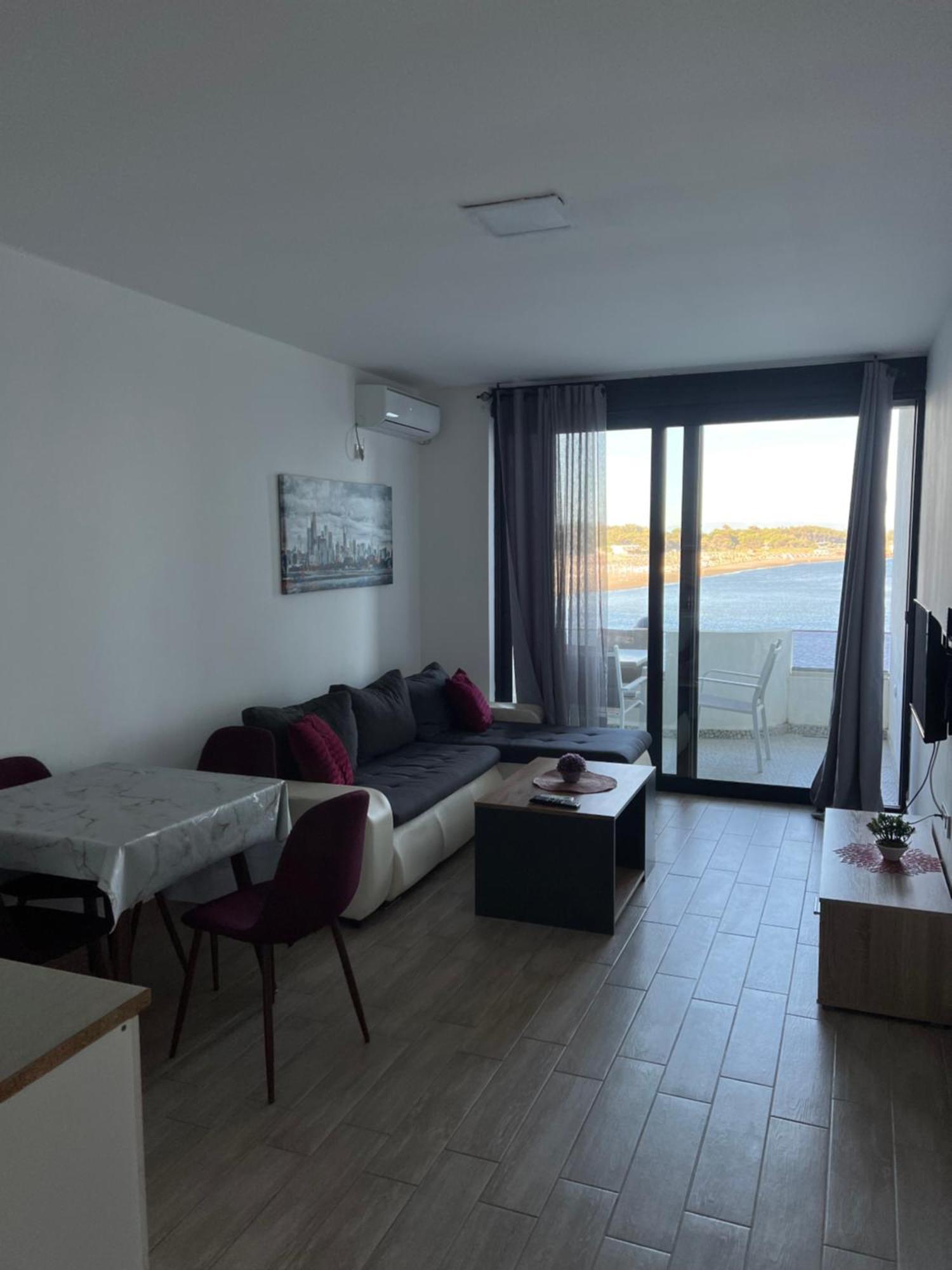 Sea Star Apartments Ulcinj Esterno foto