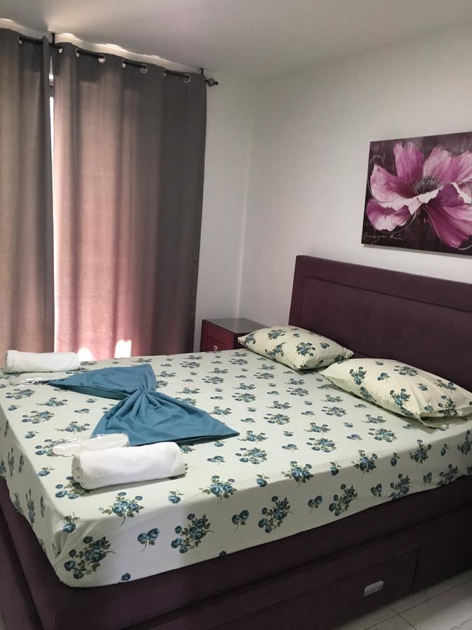 Sea Star Apartments Ulcinj Esterno foto
