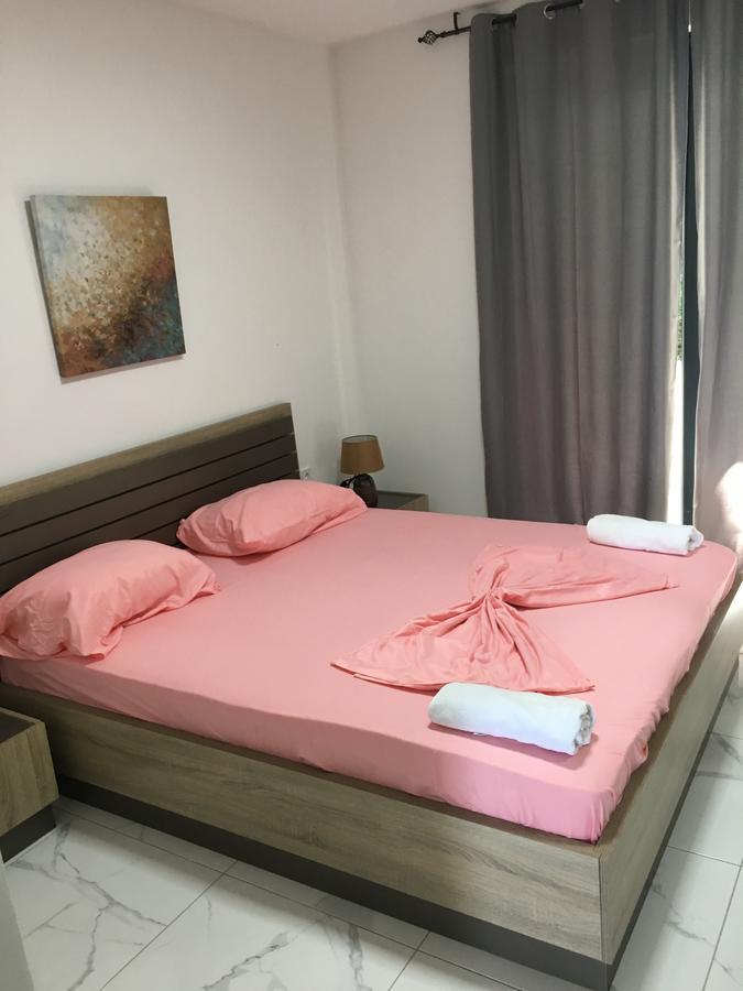 Sea Star Apartments Ulcinj Esterno foto