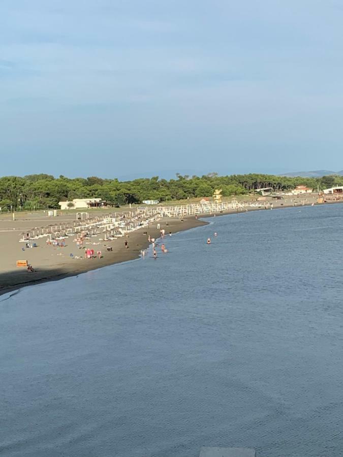 Sea Star Apartments Ulcinj Esterno foto