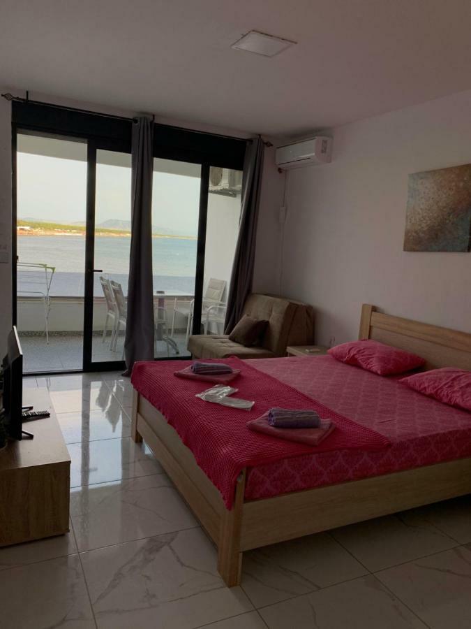 Sea Star Apartments Ulcinj Esterno foto