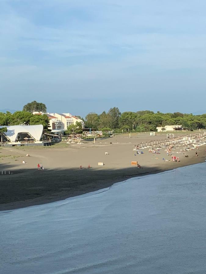 Sea Star Apartments Ulcinj Esterno foto